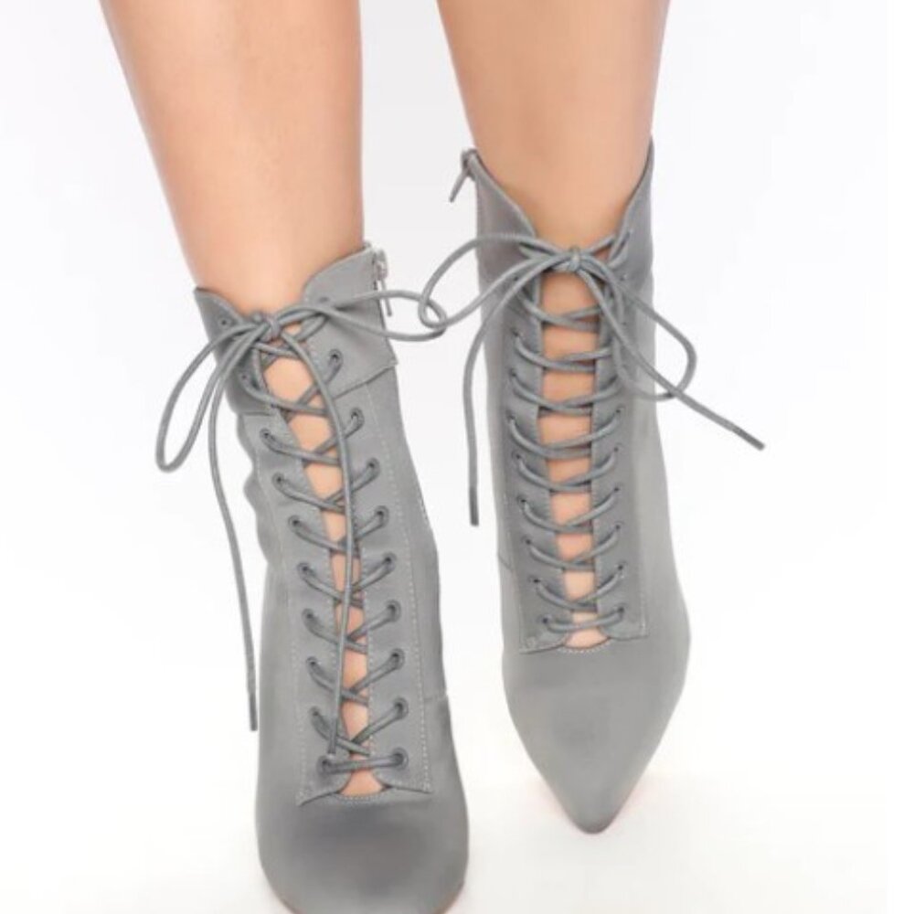Olivia Ferguson Pointy Toe Corset Lace up Bootie  6014  NWT Boutique - Picture 4 of 13
